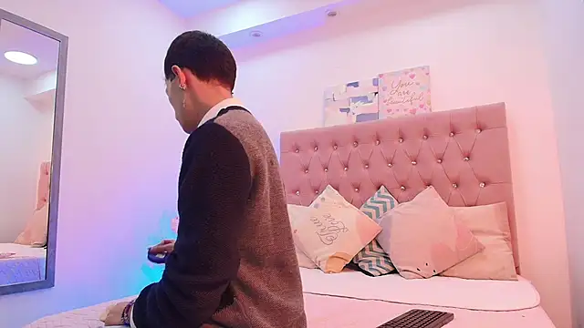 OzorioDany online show from November 14, 2025, 3:21 am