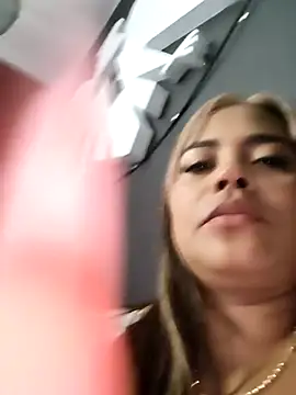 EmilyDuran  online show from October 26, 2025, 12:11 am