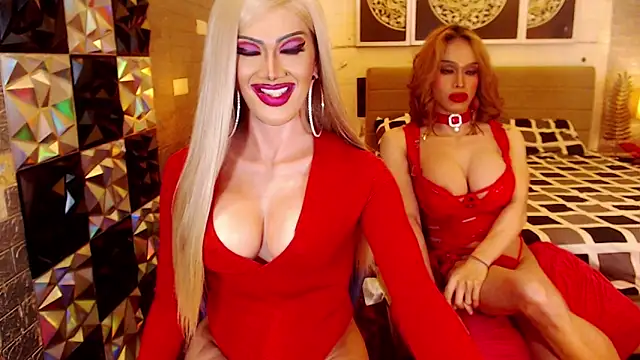 Snapshot of HorseCockDevina chatting on February 9, 2026, 8:18 pm HorseCockDevina online show from February 9, 2026, 8:18 pm