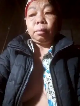 Snapshot of VangLe73 chatting on February 25, 2026, 12:00 am VangLe73 online show from February 25, 2026, 12:00 am