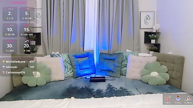 Snapshot of HavenJade_TS chatting on October 24, 2025, 5:34 pm HavenJade TS online show from October 24, 2025, 5:34 pm