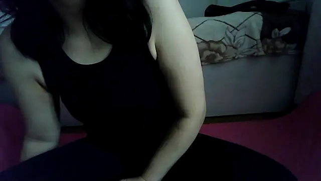 Snapshot of sakuradelreina chatting on April 16, 2026, 4:13 am sakuradelreina online show from April 16, 2026, 4:13 am