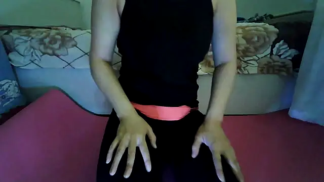 Snapshot of sakuradelreina chatting on April 9, 2026, 3:30 am sakuradelreina online show from April 9, 2026, 3:30 am