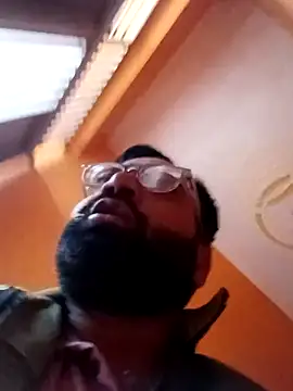 hard boy9455 online show from November 22, 2025, 1:37 am