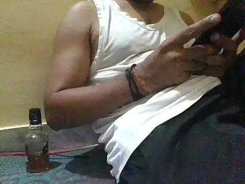 Snapshot of ahhnatti chatting on April 20, 2026, 4:52 pm ahhnatti online show from April 20, 2026, 4:52 pm