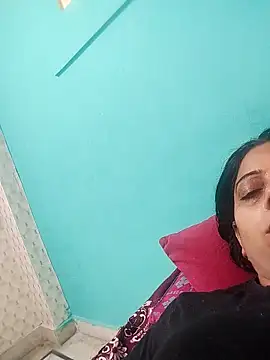 Snapshot of Soniya_Roy chatting on November 9, 2025, 2:48 am Soniya Roy online show from November 9, 2025, 2:48 am