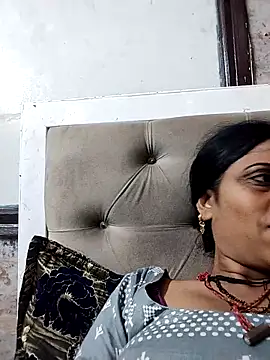 Snapshot of Soniya_Roy chatting on February 24, 2026, 8:37 am Soniya Roy online show from February 24, 2026, 8:37 am