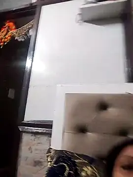 Snapshot of Soniya_Roy chatting on October 23, 2025, 2:49 pm Soniya Roy online show from October 23, 2025, 2:49 pm