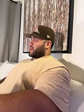 Snapshot of Michael_Salens chatting on December 3, 2025, 11:14 pm Michael Salens online show from December 3, 2025, 11:14 pm