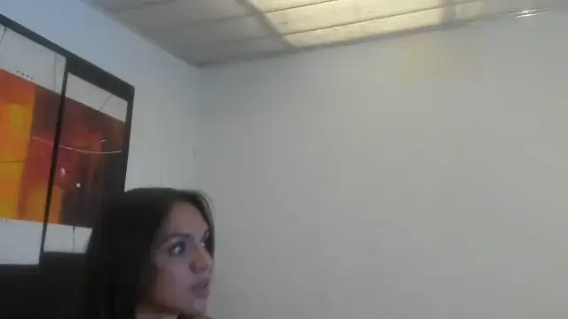 Snapshot of MeganRhyder chatting on December 16, 2025, 5:06 pm MeganRhyder online show from December 16, 2025, 5:06 pm