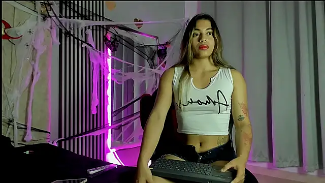 rachell owen online show from October 27, 2025, 4:57 am