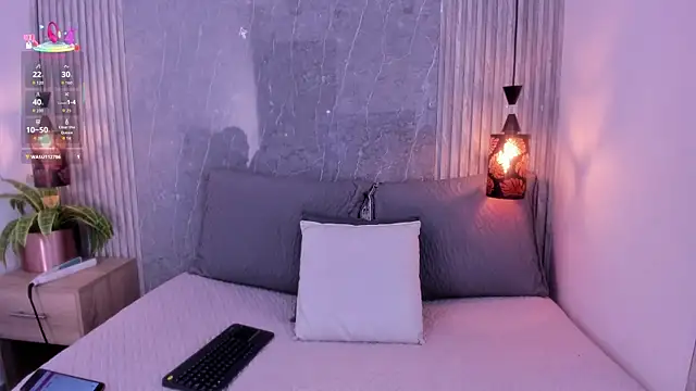 Emili  hot online show from November 28, 2025, 11:54 am