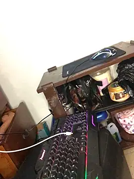 luisahot 9727 online show from October 29, 2025, 7:07 am