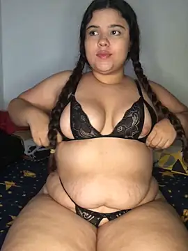 luisahot 9727 online show from September 19, 2025, 5:22 am