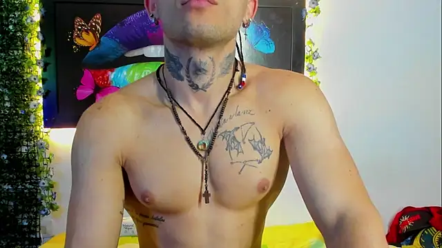 Snapshot of Kieran_kian chatting on April 23, 2026, 1:56 am Kieran kian online show from April 23, 2026, 1:56 am
