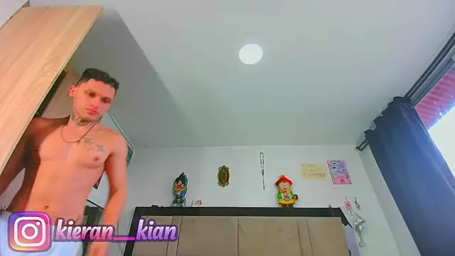 Snapshot of Kieran_kian chatting on June 18, 2026, 10:15 pm Kieran kian online show from June 18, 2026, 10:15 pm