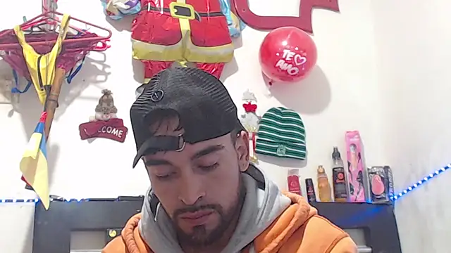 Snapshot of Npga96 chatting on December 18, 2025, 5:34 am Npga96 online show from December 18, 2025, 5:34 am