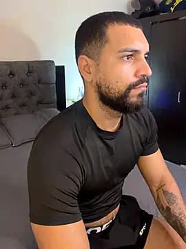 vincentjaxon online show from September 25, 2025, 11:27 am