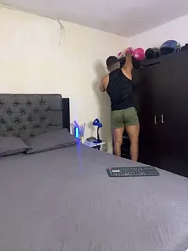 vincentjaxon online show from September 20, 2025, 12:10 pm