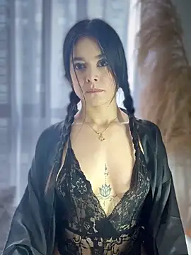 Snapshot of Sofi_Leal chatting on February 14, 2026, 12:05 pm Sofi Leal online show from February 14, 2026, 12:05 pm