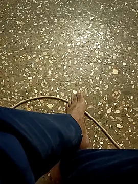 monubigcoock online show from April 4, 2026, 5:14 am