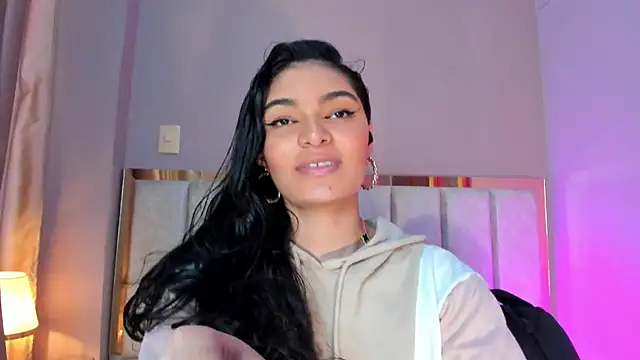 Snapshot of LunaAspen_ chatting on January 13, 2026, 6:12 pm LunaAspen online show from January 13, 2026, 6:12 pm