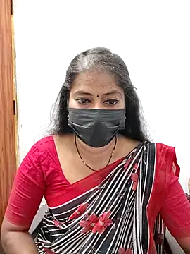 Snapshot of tamil_Sigappu_Roja chatting on April 18, 2026, 12:57 am tamil Sigappu Roja online show from April 18, 2026, 12:57 am