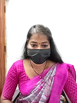 Snapshot of tamil_Sigappu_Roja chatting on May 9, 2026, 12:36 am tamil Sigappu Roja online show from May 9, 2026, 12:36 am