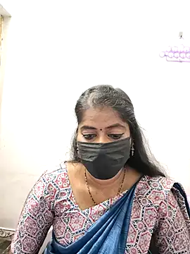 Snapshot of tamil_Sigappu_Roja chatting on December 2, 2025, 12:55 am tamil Sigappu Roja online show from December 2, 2025, 12:55 am