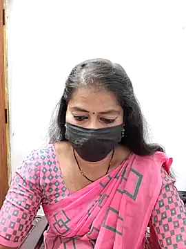 Snapshot of tamil_Sigappu_Roja chatting on April 4, 2026, 1:12 am tamil Sigappu Roja online show from April 4, 2026, 1:12 am