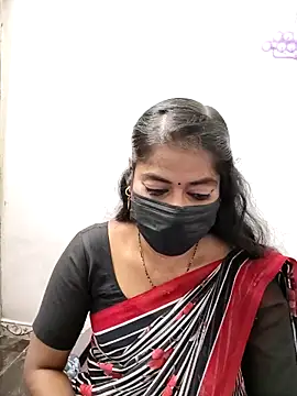 Snapshot of tamil_Sigappu_Roja chatting on November 8, 2025, 1:20 am tamil Sigappu Roja online show from November 8, 2025, 1:20 am