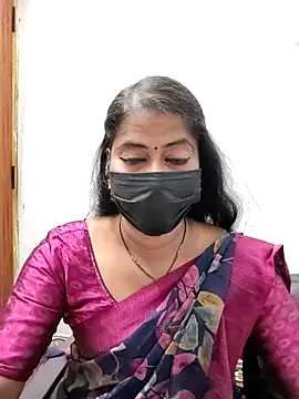 Snapshot of tamil_Sigappu_Roja chatting on May 26, 2026, 12:53 am tamil Sigappu Roja online show from May 26, 2026, 12:53 am