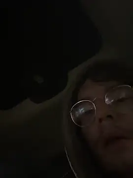 Hungboxer69 online show from November 27, 2025, 10:59 am