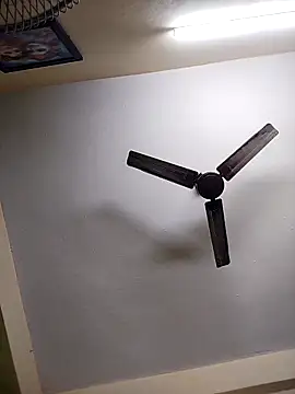 Snapshot of Devi-with-Ram chatting on December 17, 2025, 4:56 pm Devi-with-Ram online show from December 17, 2025, 4:56 pm