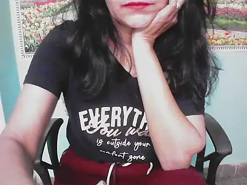 Snapshot of Lovely_bhabhi143 chatting on February 21, 2026, 6:15 am Lovely bhabhi143 online show from February 21, 2026, 6:15 am