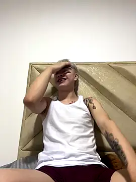 AlexanderCollman online show from November 27, 2025, 5:35 pm