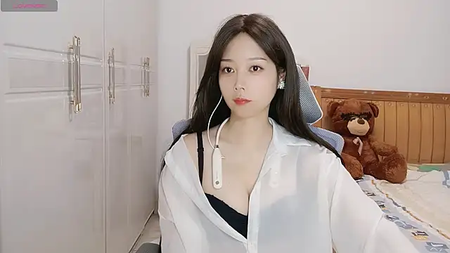 Xiaotantan-99 online show from September 24, 2025, 5:30 pm