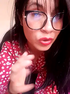 Snapshot of Dana_Rise chatting on December 13, 2025, 8:04 pm Dana Rise online show from December 13, 2025, 8:04 pm