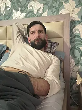 Snapshot of Michel_huge chatting on February 12, 2026, 6:07 pm Michel huge online show from February 12, 2026, 6:07 pm