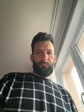 Snapshot of Michel_huge chatting on December 21, 2025, 6:48 am Michel huge online show from December 21, 2025, 6:48 am