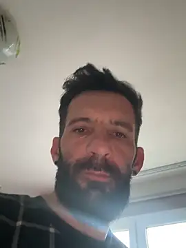 Snapshot of Michel_huge chatting on December 19, 2025, 6:27 am Michel huge online show from December 19, 2025, 6:27 am