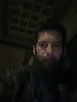 Snapshot of Michel_huge chatting on May 3, 2026, 3:33 am Michel huge online show from May 3, 2026, 3:33 am
