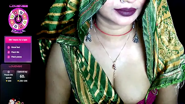 Snapshot of QUEEN_SAKHI- chatting on July 11, 2026, 4:51 pm QUEEN SAKHI- online show from July 11, 2026, 4:51 pm
