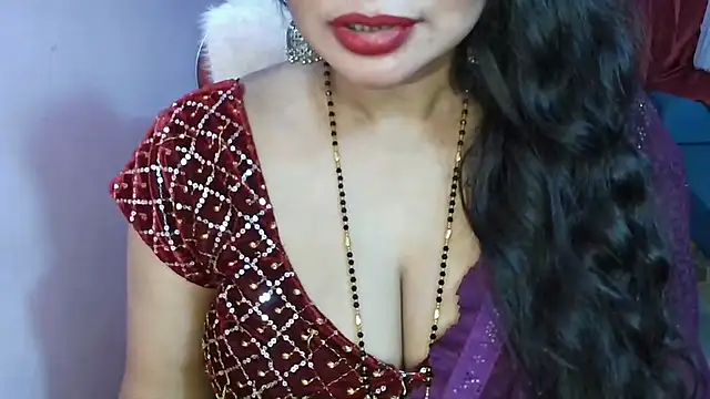 Snapshot of QUEEN_SAKHI- chatting on February 9, 2026, 4:49 pm QUEEN SAKHI- online show from February 9, 2026, 4:49 pm