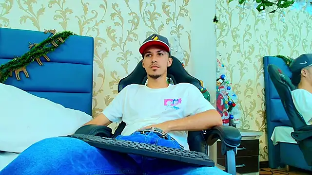 Marcus Jeron online show from December 16, 2025, 11:42 pm