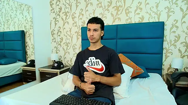 Marcus Jeron online show from September 25, 2025, 10:49 pm