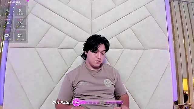 EmilyANDrew  online show from October 6, 2025, 4:35 am