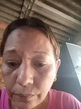 Snapshot of marinita13 chatting on May 24, 2026, 4:18 pm marinita13 online show from May 24, 2026, 4:18 pm