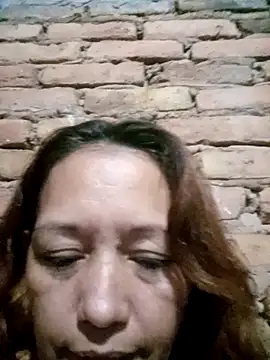 Snapshot of marinita13 chatting on May 8, 2026, 2:04 am marinita13 online show from May 8, 2026, 2:04 am