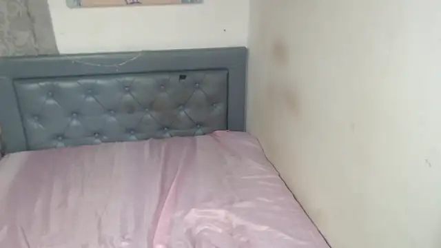 sarah aguilar online show from October 23, 2025, 6:17 pm